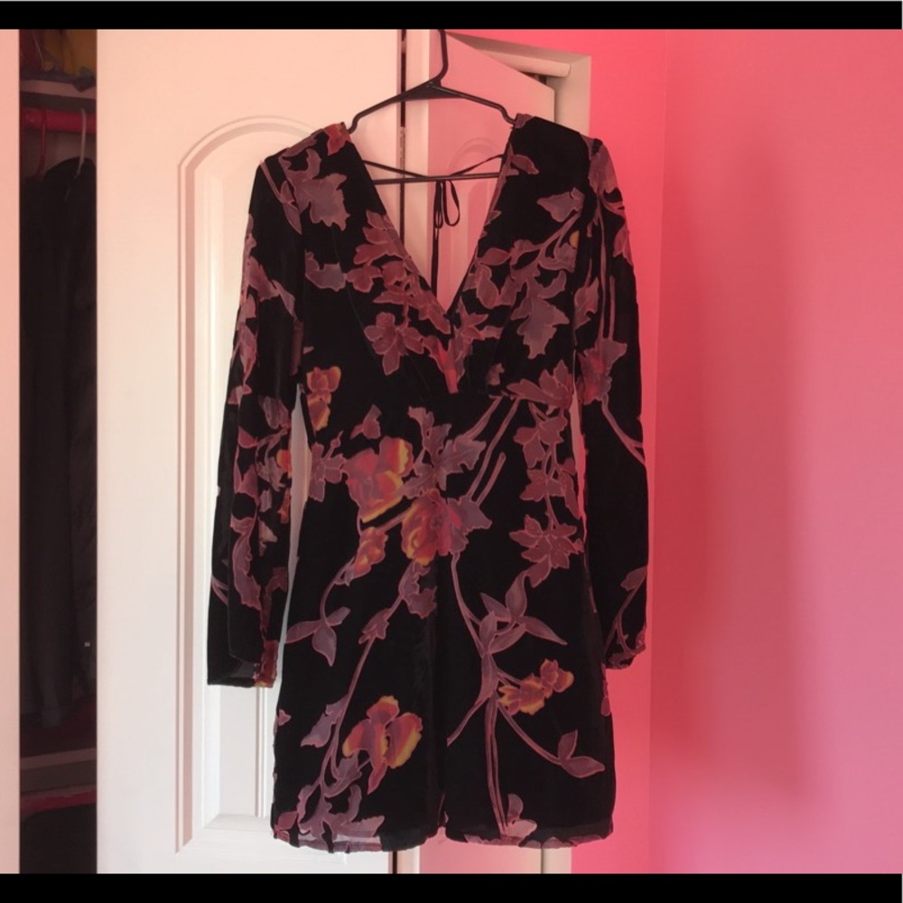 LUSH dress.... SO PRETTY!